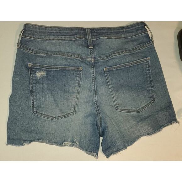 Universal Thread Distressed Denim Cutoff Shorts Size 8/29. - Picture 2 of 10